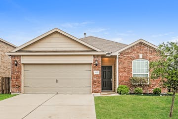 9425 BALD CYPRESS ST FORNEY, TX 75126